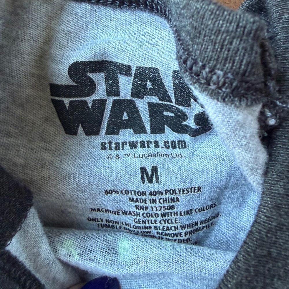 Star Wars Gray Raglan Stormtrooper Paint Splatter Long Sleeve Shirt Size M - Picture 3 of 3